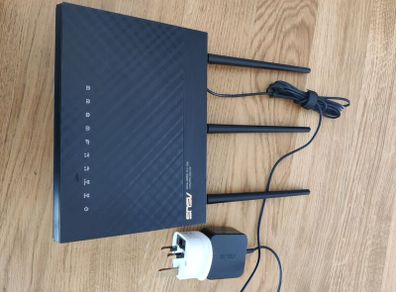 Asus RT-AC68U router