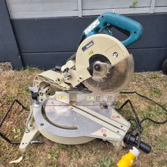 Makita chopsaw for parts
