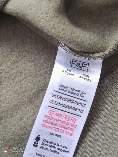 NEW.boy's winter jumper. Age 4/5