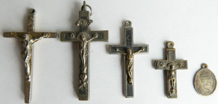 Vintage Religious Jewelry lot, holy Medal, Crucifixes