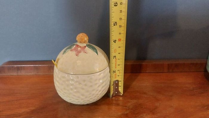 Delightful Lidded Preserve/Marmalade Pot in the Shape of a Juicy Lemon Fruit with a Leafy and Floral decoration and Finial, by Keele Street Pottery Company, Circa 1950, Funky MCM Chic