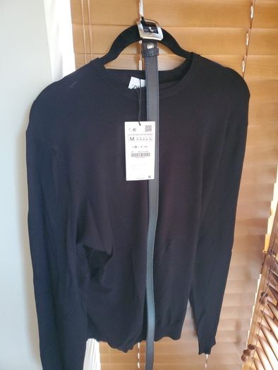Zara Black Sweatshirt New With Tags  Size M