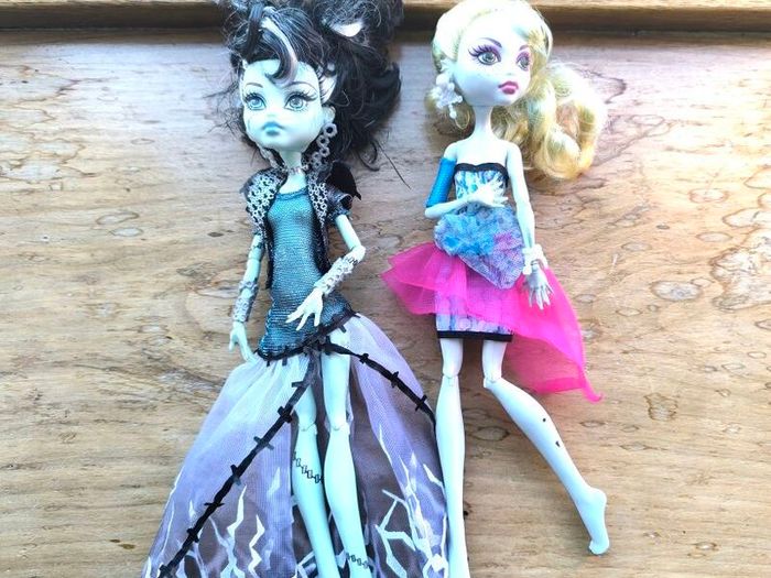 Monster High Dols