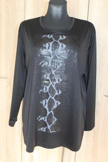 Lovely black dressy blouse size UK18 EU46 Postage included