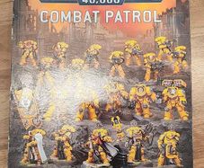 Combat Patrol Imperial Fists 40K OOP