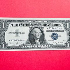 Usa. 1  Dollar. 1957   Star Replacement. Rare / Scarce  Blue Seal   Uncirculated
