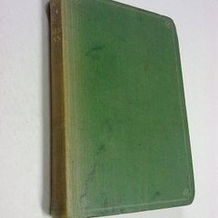 Ireland Its places of beauty entertainment sport and historic associations 1927