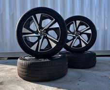 Genuine Volvo XC90 R Design 20" Alloy Wheels