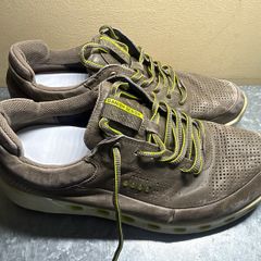 Ecco Casual Walking Shoes