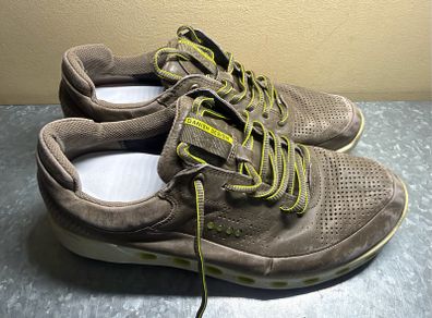Ecco Casual Walking Shoes