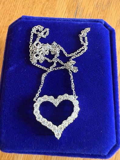 Moissanite Diamond Heart Set