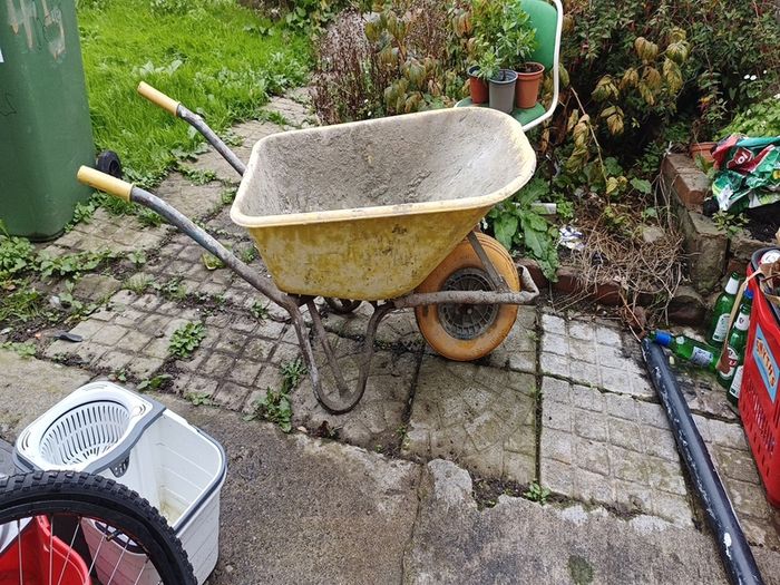 Wheelbarrow