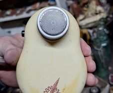 Vintage Thorens Riviera Swiss mechanical wind up shaver