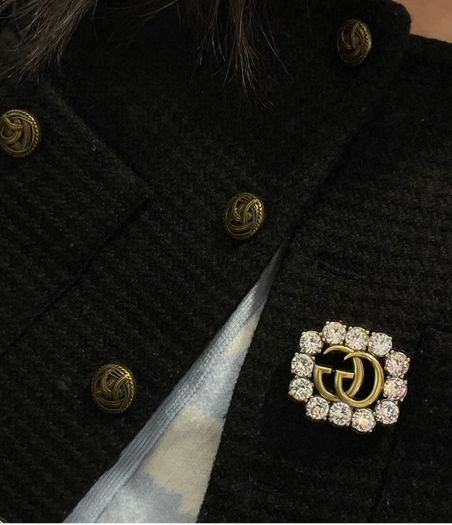 brooch