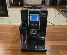 De'Longhi Dinamica Coffee Machine