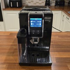 De'Longhi Dinamica Coffee Machine