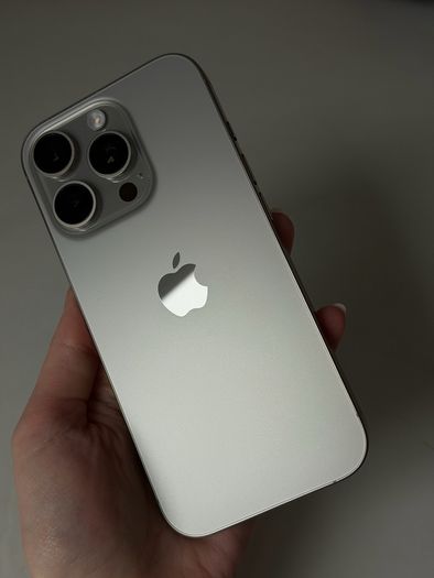 iPhone 16 Pro 128GB Natural Titanium