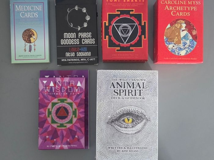 6 x Various Archetype, Divination and Wisdom Cards
