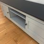 TV stand Image 3