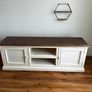 TV unit Image 2