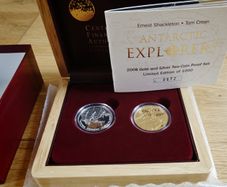 2008 Central Bank Of Ireland Antarctic Explorers Gold & Silver Double Set - Limited To 1000 Sets - scarce!