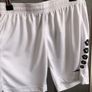 Mizuno boys shorts - sz 140 Image 4