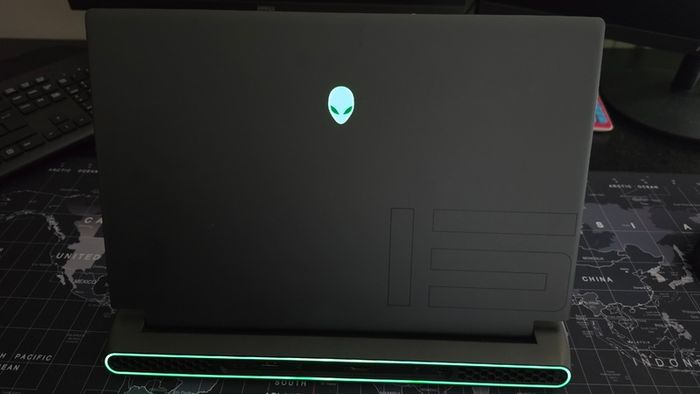 Alienware M15 R7 - i7 | 32GB RAM