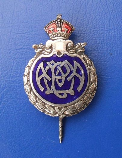 MPAA - Metropolitan Police Athletic Association membership enamel badge (1920's / 1930's)
