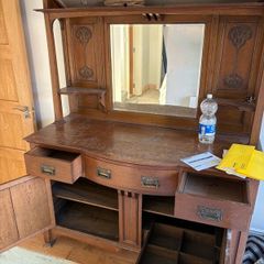 Dresser sideboard
