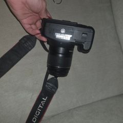 Canon EOS 6000