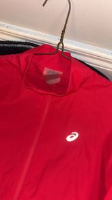 Asics Running Windbreaker