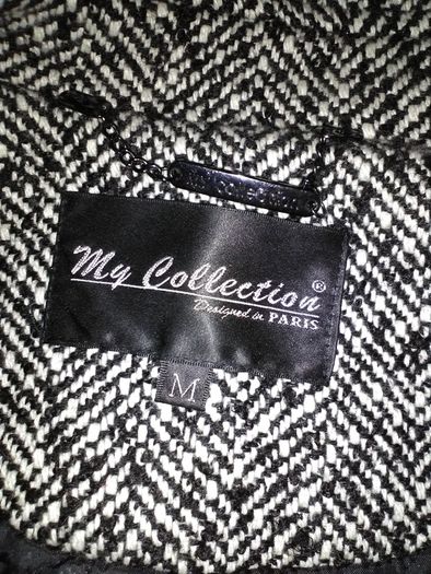 womans long heavy coat size medium