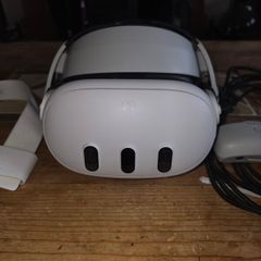 Meta Quest 3 128GB VR Headset Bundle .Heavily Upgraded (BOBOVR Strap)