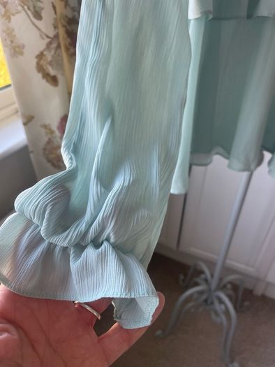 blouse mint green size 10 long sleeve frilled blouse
