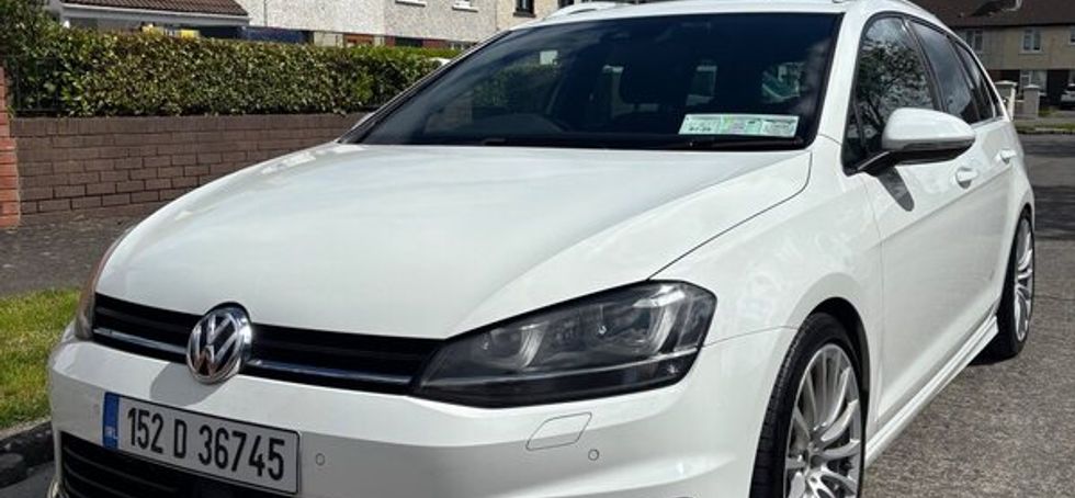 152 Volkswagen Golf R-line Estate
