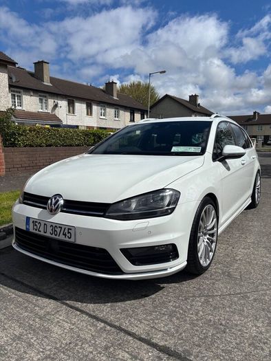 152 Volkswagen Golf R-line Estate
