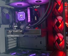Custom Built Gaming PC  + 2 monitors