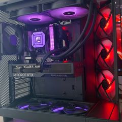 Custom Built Gaming PC  + 2 monitors