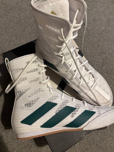 Adidas box hog 4 boxing boots