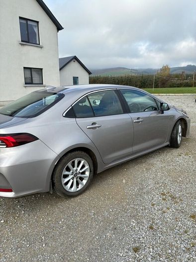 Toyota Corolla 1.8 Petrol Hybrid Luna Auto
