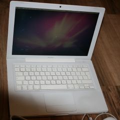 Apple MacBook