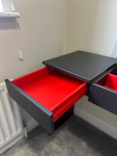 Dressing / Vanity Table with mirror