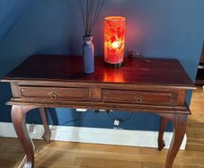 Solid wood console table. 2 drawers