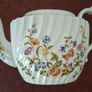 Aynsley Teapot Cottage Garden  (Swirl Shape 1&1/2 pint) Image 7