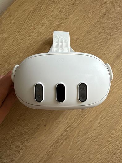 Meta Quest 3 512GB VR Headset + Carry Case