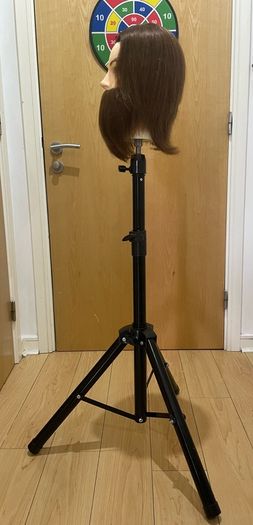 Wig stand & mannequin heads