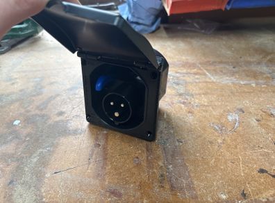 Camper van 220v connection