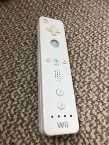x2 Wii Controllers (Not Working)