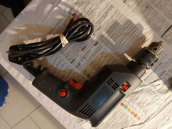 Argos 500W Hammer Drill, Model PDI13YE3. in excellent condition and works great