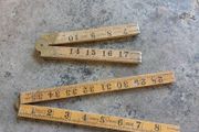 Folding ruler